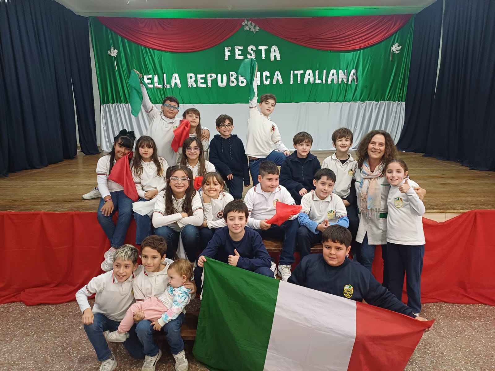 Festa de la Repubblica Italiana en el Da Vinci